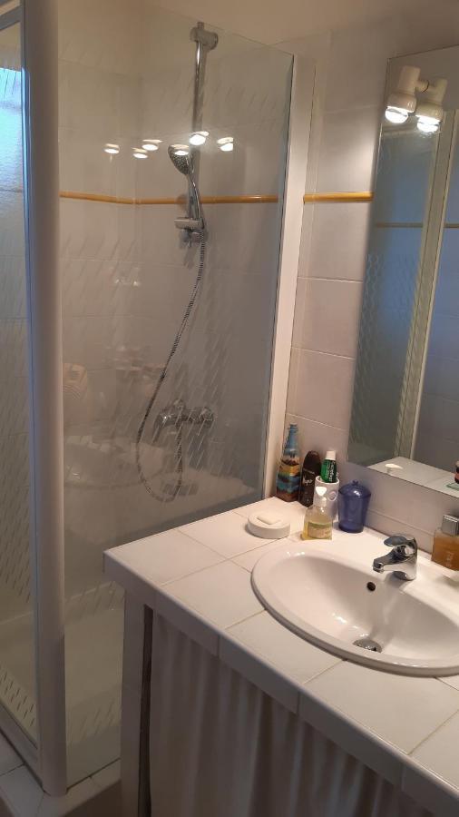 Chambre privée avec Piscine Marsella Exterior foto
